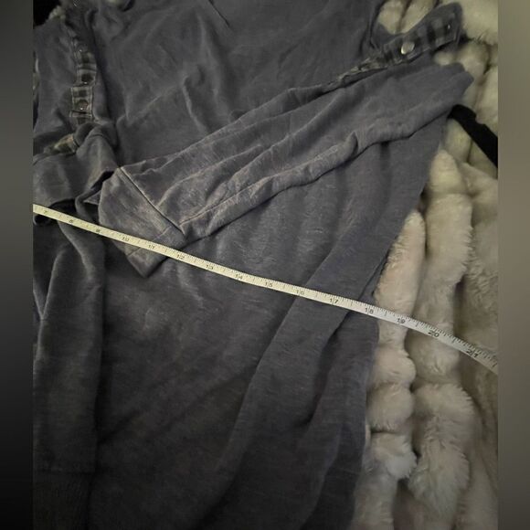 Maurices 2xl plus size cold shoulder blue pullover sweatshirt plaid stripedetail - Picture 8 of 11